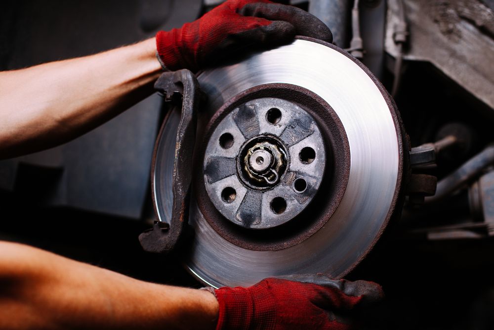 Keeping Your Car Moving With Brake Repair